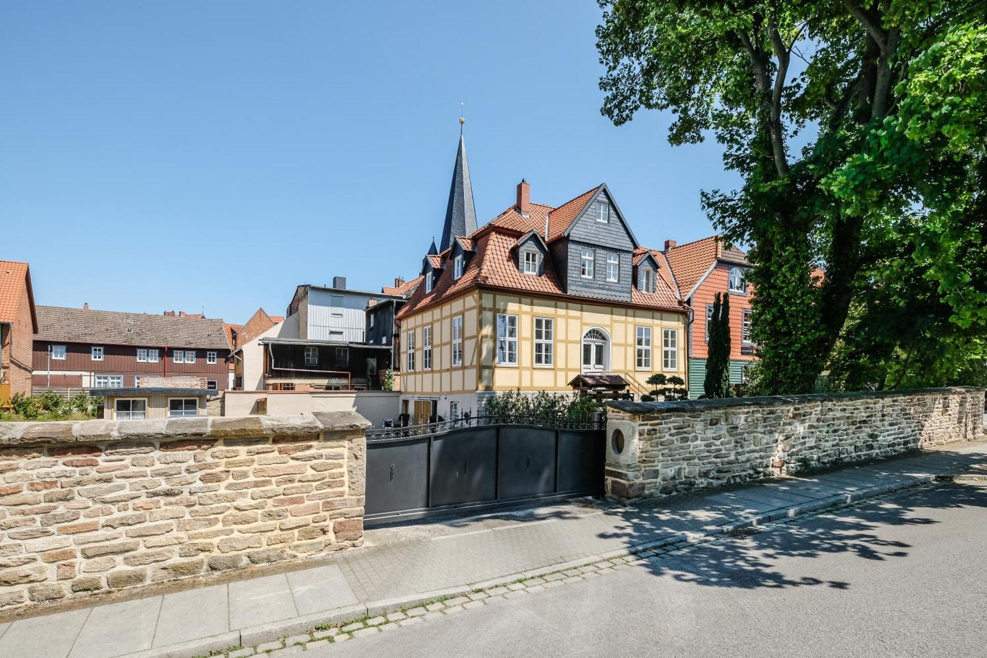 "Harztraeume No2" Parkplatz - Zentrum - Brockenbahn - 2 Sz Wernigerode Exteriör bild